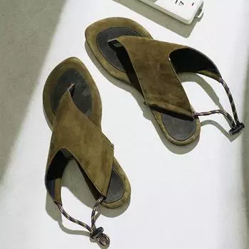 Версия из овчины летних новых сандалий с защипнутым носком и открытым носком, женские простые и универсальные кожаные шлепанцы на плоской подошве, классные тапочки 35