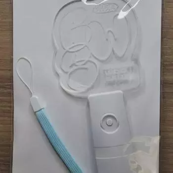Веселящая палочка Beon Woo-seok