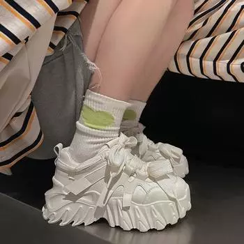 Весенне-летние повседневные спортивные кроссовки с перекрестными ремешками на толстой подошве, однотонные, модные и удобные, новые белые туфли 35