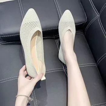 Весенне-летние сетчатые тканые дышащие модные туфли с плоским острым носком, женская тканая обувь с мягкой подошвой и неглубоким носком 40 чёрный