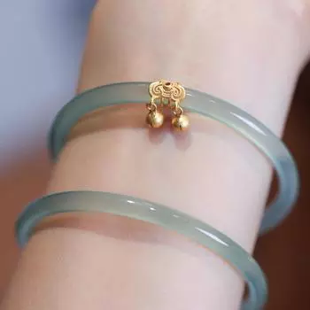 Весенне-летний браслет Синий выдолбленный Жуйи Тип колокольчика Женский браслет из халцедона и агата Художественный винтажный нефритовый браслет в китайском стиле 60mm