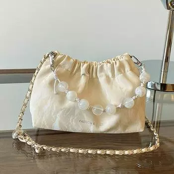 Весенне-летняя универсальная сумка-ведро на одно плечо через плечо, новая китайская сумка с бисером, нишевая легкая роскошная плиссированная женская сумка в виде облака чёрный