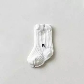 Весенне-осенние детские школьные носки Корейская простота Белые Черные носки с буквой R Короткие носки для детей Малышей Мальчиков Девочек Хлопковые Полосатые носки S(0-2 Year)