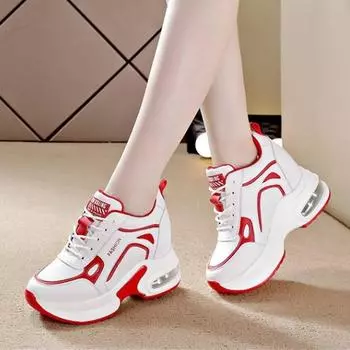 Весенне-осенние новые кроссовки на толстой подошве на наклонном каблуке, кожаная повседневная обувь на шнуровке соответствующего цвета 35 чёрный