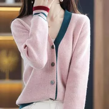 Весенне-осенний кардиган 2022, цветной контрастный свитер с v-образным вырезом, женский корейский универсальный кардиган, свитер, повседневная верхняя одежда One Size розовый