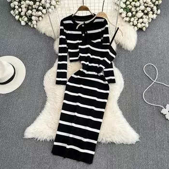 Весенне-осенний женский полосатый вязаный свитер, комплект из 2 предметов, элегантное однобортное пальто, топ и платье-карандаш на тонких бретельках, трикотажный костюм One Size чёрный