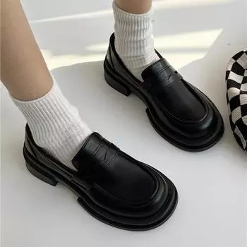 Весенние черные мокасины на толстой подошве в британском стиле для женщин 35 чёрный