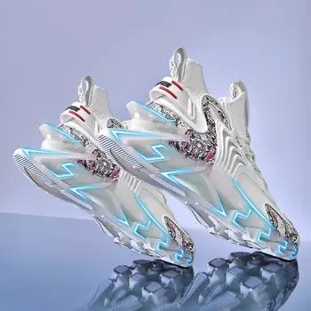 Весенние и летние новые мужские туфли большого размера с лезвиями, молодежные высокоэластичные туфли из летящей плетеной сетки, мужская повседневная спортивная обувь 38 чёрный