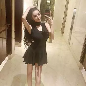 Весенние и летние платья для женской одежды, выдолбленный V-образный вырез, втягивание талии кажутся тонкими, утягивающая юбка-трапеция, трикотажная юбка-жилет розовый