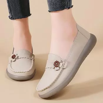 Весенние кожаные мокасины женские повседневные туфли, комбинезоны, туфли-булочки, нескользящие и дышащие универсальные туфли для мам для женщин 35 белый