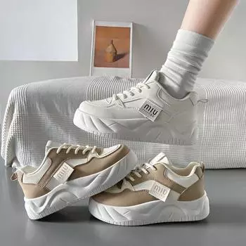 Весенние маленькие белые туфли Новые модели для девушек-студенток Спортивная обувь для сноуборда Модная повседневная обувь 35 бежевый