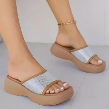 Весенние модные новые сексуальные однотонные сандалии с кристаллами, удобные и популярные повседневные женские тапочки на плоской подошве с круглым носком 36