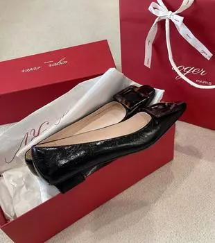 Весенние новые интернет-знаменитости с теми же лаковыми туфлями-лодочками с квадратной пряжкой, толстый каблук, средний каблук, квадратный носок, неглубокий вырез 35