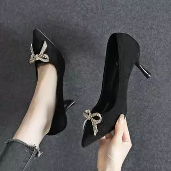 Весенние новые стильные туфли на шпильках с заостренным носком и бантом 34 чёрный