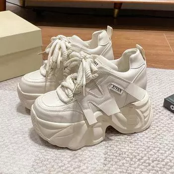 Весенние женские кроссовки на шнуровке, повседневные удобные однотонные уличные нескользящие износостойкие женские туфли с круглой головкой 34