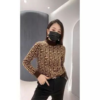 Весенний повседневный универсальный трикотажный свитер с полувысоким воротником Brown L