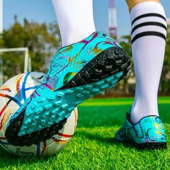 Весенний школьный сезон новые модели рекомендуют молодым людям носить футбольные бутсы с нескользящей травой, износостойкие, для мужчин и женщин 35