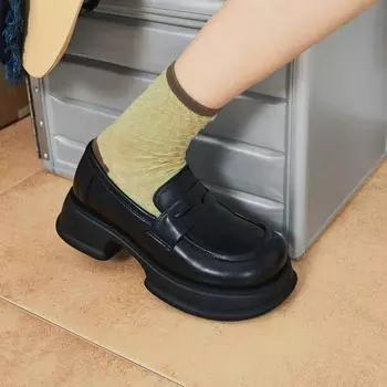 Весенняя и летняя обувь больших размеров. Удобная обувь на толстом каблуке. Туфли-лоферы. 35 чёрный