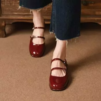 Весенняя и летняя обувь больших размеров, удобные и легкие квадратные сандалии на мягкой подошве с кожаными туфлями и женской обувью 35 красный