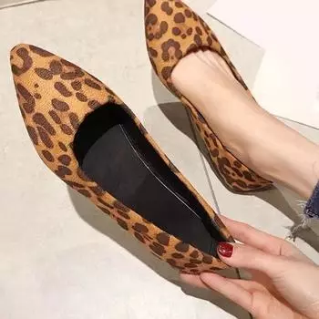 Весенняя и летняя обувь. Сексуальные туфли с острым носком. Туфли на мелкой плоской подошве. Простые. 36 цветной печати леопарда