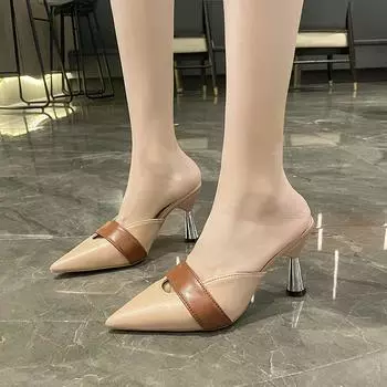 Весенняя и летняя обувь. Тапочки. Женские туфли на высоком каблуке с острым носком. 35 чёрный