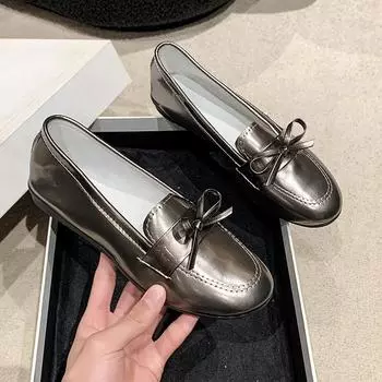 Весенняя мода плоская обувь женская качественная металлическая обувь без застежек лоферы женские туфли на плоской подошве мокасины большой размер 35-43 Sapato Feminino 2024 36 серый