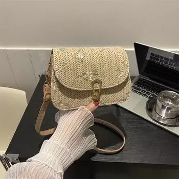 Весенняя плетеная сумка из соломы для женщин 2024 года, новая маленькая свежая кружевная цветочная плетеная сумка-седло, универсальная сумка-мессенджер через плечо белый