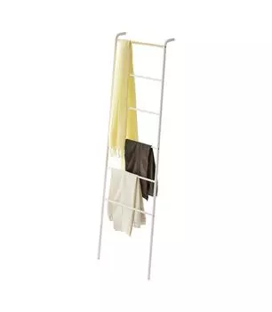 Вешалка для лестницы Yamazaki Jitsugyo, белая, прибл.. Ш45 x Г24 x В160 см. Стойка для лестницы Tower Hanger Rack 2812