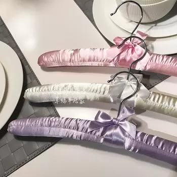 Вешалка для одежды AdultStyle39 см атласная однотонная нескользящая губка для хранения одежды бесшовный бант простой домашний гардероб 5pcs чёрный