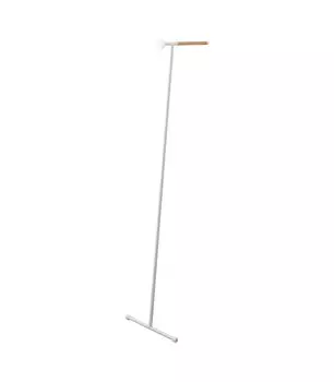 Вешалка для отпаривателя и утюга Yamazaki Jitsugyo, белая, диаметр 47 см, высота 162 см. Вешалка для отпаривателя и утюга Tower 5972. Просто прислоните ее к стене. Прибл.. Ш38.5 белый