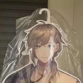 Вешалка для пальто Канаэ