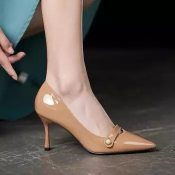 Весна 2024 года, новая линия из лакированной кожи с жемчужным принтом, туфли на высоком каблуке, тонкие каблуки, телесные цвета, универсальная сексуальная женская обувь 35 чёрный