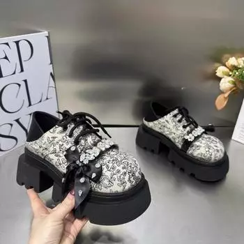 Весна 2024 года, новая обувь на толстой подошве с ретро-принтом Water Diamond, модная и удобная обувь в британском стиле для женщин 35 чёрный