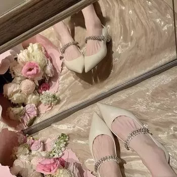 Весна 2025 года, новая версия из коровьей кожи, элегантные маленькие заостренные сверкающие бриллианты с универсальным леопардовым принтом, легкие туфли на небольшом толстом каблуке для женщин 34 чёрный