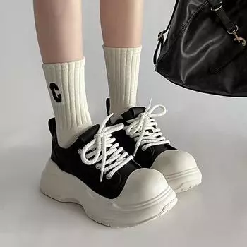 Весна 2025 года, новые модные универсальные туфли на толстой подошве, увеличивающие рост, белые туфли, женская обувь со шнуровкой и круглым носком для спорта и отдыха 35