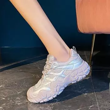 Весна и лето четыре сезона женская обувь сетка толстая подошва сращивание отверстие отверстие корейская версия мода дышащая маффин подошва спортивные одинарные сандалии 35