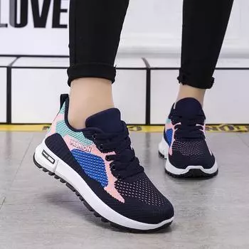Весна и лето, новая дышащая повседневная обувь, женская спортивная обувь, толстая подошва, нескользящая мягкая подошва, кроссовки с низким берцем 36 чёрный