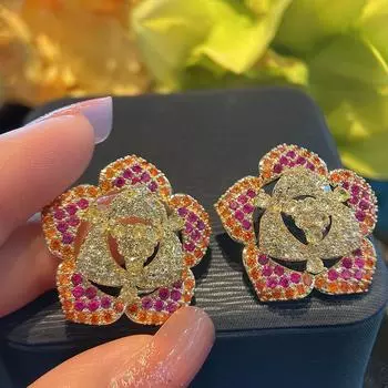 Весна и лето Постепенное изменение цвета Цирконий Цветы Тяжелая промышленность Серьги Темперамент Знаменитость Личность Высокого класса Серьги-гвоздики красный