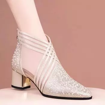 Весна и лето толстый каблук сумка голова сетчатые сапоги женские средний каблук полые сетчатые пряжа стразы жемчуг модные женские сандалии 34 золотой