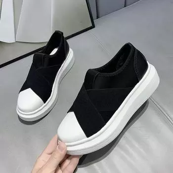 Весна и осень Новинки Модные универсальные туфли на толстой подошве, увеличивающие рост Повседневные маленькие белые туфли для детей 35 чёрный