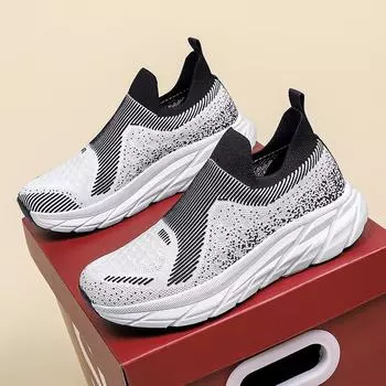 Весна и осень Новые мужские и женские повседневные спортивные туфли для пар Легкие кроссовки для бега Кроссовки больших размеров 39 чёрный
