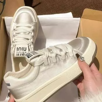 Весна и осень, новый стиль, модная, удобная и повседневная простая износостойкая и дышащая женская обувь на толстой подошве 35