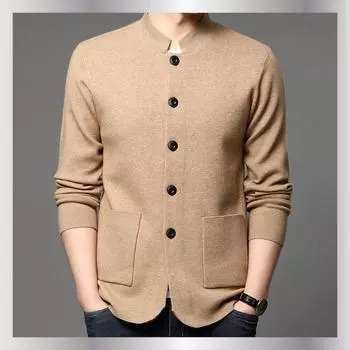 Весна и осень новый вязаный кардиган мужской, молодежный модный повседневный однобортный облегающий свитер с большим V-образным вырезом куртка M чёрный