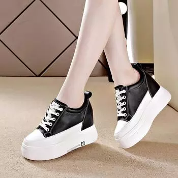 Весна/Лето 2024 Женские низкие белые кроссовки на танкетке 10 см 38