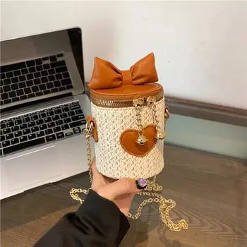 Весна-лето Мини-сумка-ведро из соломы Женская брендовая дизайнерская сумка через плечо с цепочкой Модная сумка-бантик ручной работы из плетеной ткани для женщин