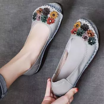 Весна Новое поступление кожаные женские лоферы балетки женские мокасины с цветочным принтом женские повседневные туфли на плоской подошве женские туфли-лоферы без застежек CN 35 серый