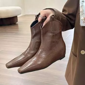 Весна Осень Женские Ботинки Челси с острым носком Модные Молнии Сзади Туфли Уличный Стиль Внутренний Рост Женские Короткие Ботинки 35