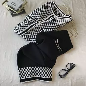 Весна Осень Женские Костюмы Комплект Из Двух Частей Кардиган В Клетку С О-Образным Вырезом Широкие Брюки Трикотажный Комплект Из Двух Частей One Size чёрный