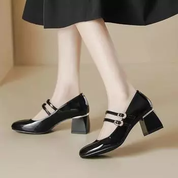 Весна Осень Женские Туфли-Лодочки 2025 Новые Туфли Мэри Джейн в стиле ретро с двойной пряжкой Модные Туфли с круглым носком на высоком каблуке для женщин 31 красный