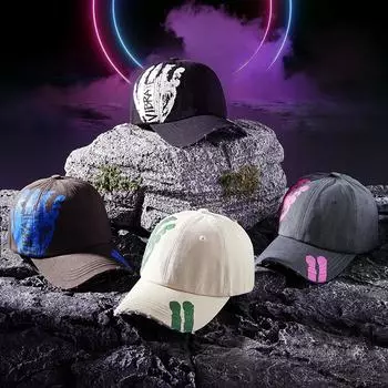 Весной и летом новая рваная уличная трендовая кепка с граффити для мальчиков и девочек, кепка с утиным язычком, модная универсальная бейсболка для скейтбординга и уличных танцев M56-58cm чёрный